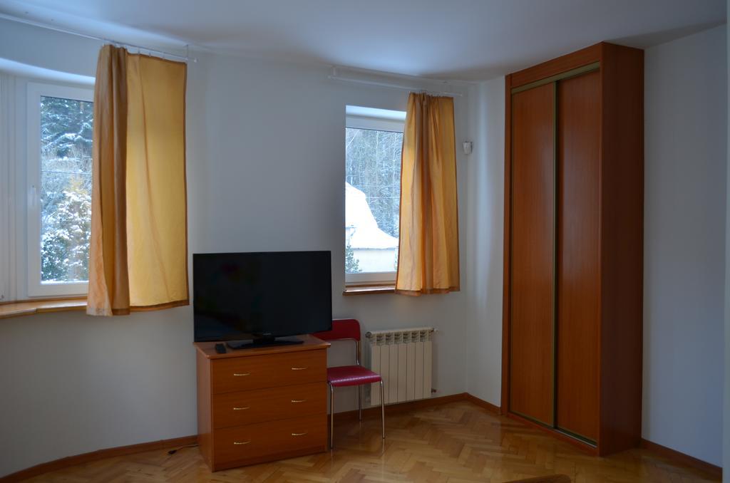 Luzik Krynica Apartment Bagian luar foto