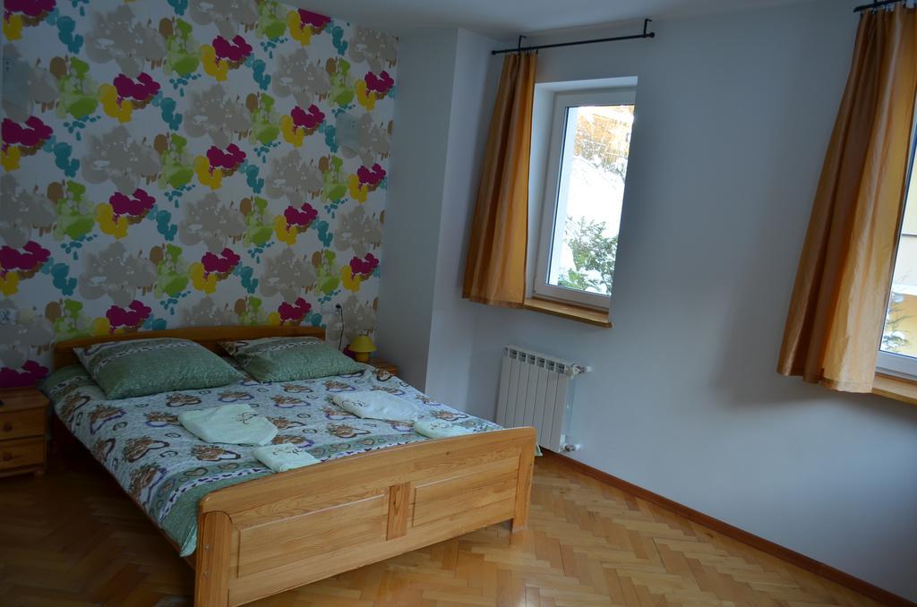 Luzik Krynica Apartment Bagian luar foto