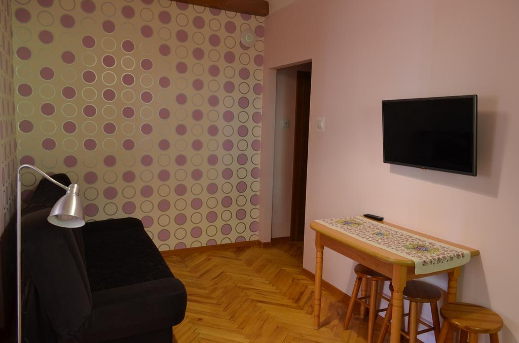 Luzik Krynica Apartment Bagian luar foto